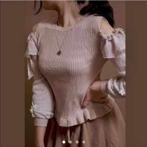 Brand new cold shoulder pink wool Sweater